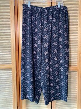 New York Clothing Company Cropped Pants Sz 1X